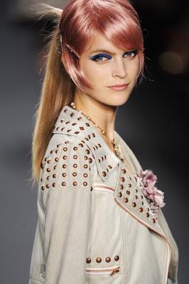 COLOR, COLOR, COLOR....