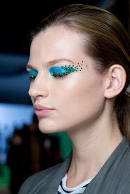 COLOR, COLOR, COLOR....