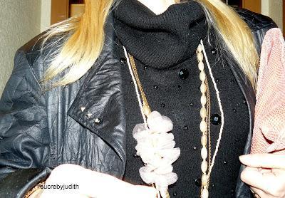 Total black Total black