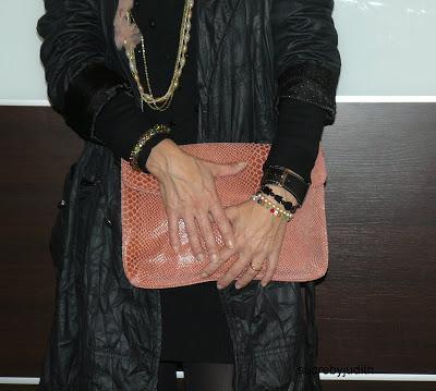 Total black Total black