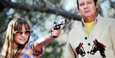 Joel Murray y Tara Lynne Barr en God Bless America 