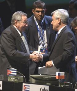 Raúl en la CELAC: “Partiremos de la comprensión de nuestra diversidad para fomentar la unidad en la lucha por el objetivo común” Raúl en la CELAC: “Partiremos de la comprensión de nuestra diversidad para fomentar la unidad en la lucha por el objetivo común”