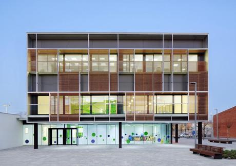 Pluriequipamiento en el barrio de Casablanca, Sant Boi - F2M Arquitectura