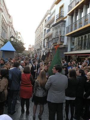 El Grupo Joven en la procesión del Niño Jesús de Praga de la Colegial del Santo Ángel.