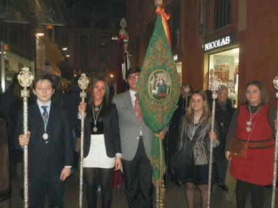 El Grupo Joven en la procesión del Niño Jesús de Praga de la Colegial del Santo Ángel.