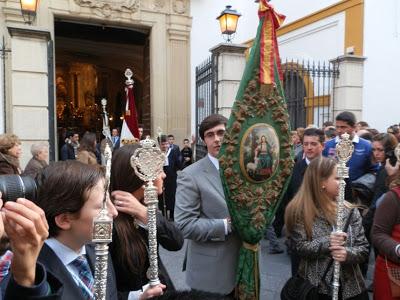 El Grupo Joven en la procesión del Niño Jesús de Praga de la Colegial del Santo Ángel.