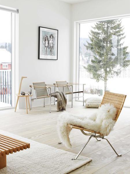 vitra decoración suelos de Dinesen suelo de madera de diseño de lujo sillas Gubi 5 sillas eames puro estilo nórdico decoración puro estilo nórdico muebles de ikea muebles de diseño nórdico muebles de diseño italianos muebles de diseño americanos mesa Cicognino los electrodomésticos de Gaggenau las sillas LC1 de Le Corbusier lámparas de diseño fritz hansen decoración el sillón PK22 de Poul Kjærholm para Fritz Hansen diseño de interiores decorar casas decoración supercasas super casas decoración muebles de diseño decoración minimalista salón cocina decoración en blanco decoración de interiores cocina de Bulthaup casas con grandes ventanales decoración blog interiorismo blog interiores blog estilo nórdico blog decoración 
