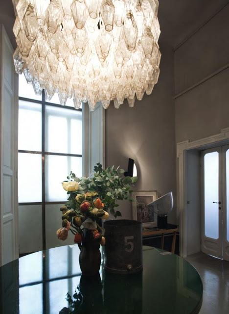 Lo viejo y lo nuevo en un apartamento de Milán