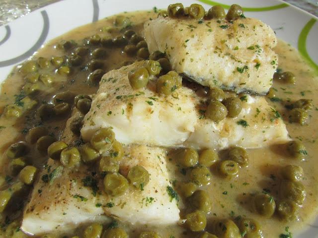 Bacalao en salsa verde de gambas