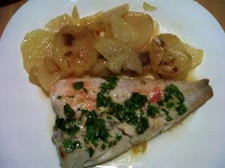 Merluza al horno con patatas