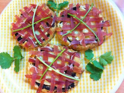 Tartaletas De Serrano Y Camembert