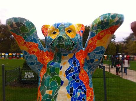 París en Octubre. United Buddy Bears en la Torre Eiffel