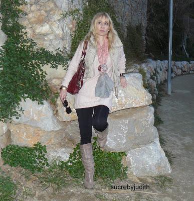 BAJANDO TONALIDADES BAJANDO TONALIDADES