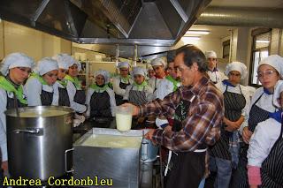 COMO ELABORAR QUESO PASO A PASO. TALLER DE QUESO. SEMANA DE LA PAZ.