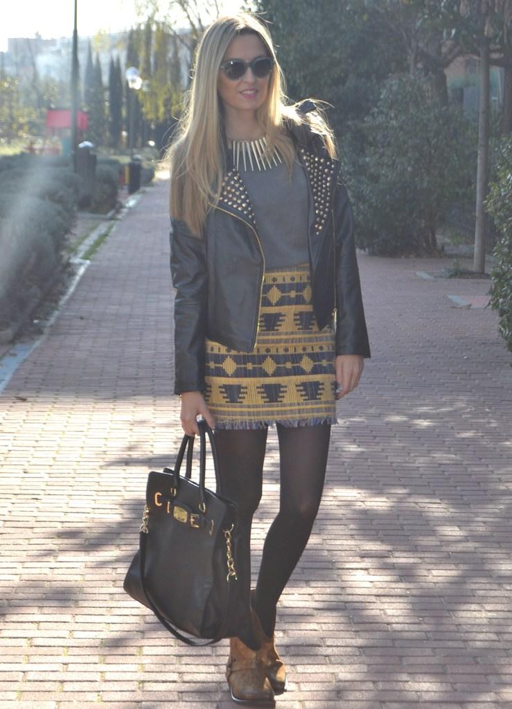 Aztec skirt with a different style