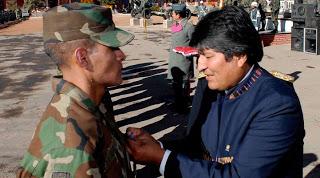 Invadir Chile para ser condecorado