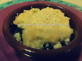Espinacas gratinadas con papas a la crema