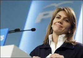 Cospedal, aprieta el culo y da pedal......