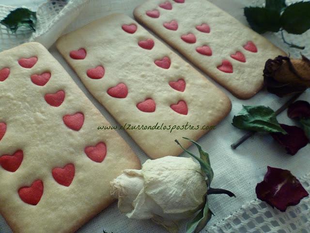 Galletas LOVE con Esencia de Rosas
