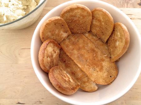 tarta para 4 personas recetas delikatissen recetas blog receta postres en frío receta postre sin horno receta fácil postre cremoso receta fácil de tarta receta fácil de charlotte charlota receta fácil receta casera tarta postres rápidos y fáciles postres fáciles postres con mascarpone postres con ganache de chocolate postres con bizcocho de soletilla Mini   Charlotte de vainilla y chocolate gastro blog como preparar una charlotte como preparar ganache de chocolate blog recetas repostería blog recetas postres blog gastronomía dulce 