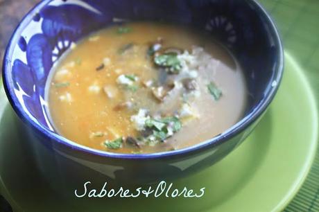 SOPA DE ARROZ CON SALTEADO DE CHAMPIÑONES SOPA DE ARROZ CON SALTEADO DE CHAMPIÑONES