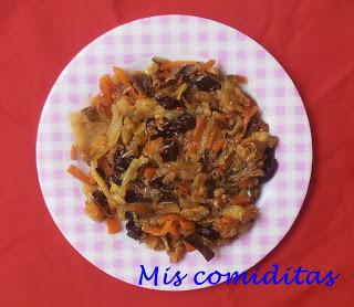 VERDURAS SALTEADAS AL CURRY CON PASAS Y NUECES