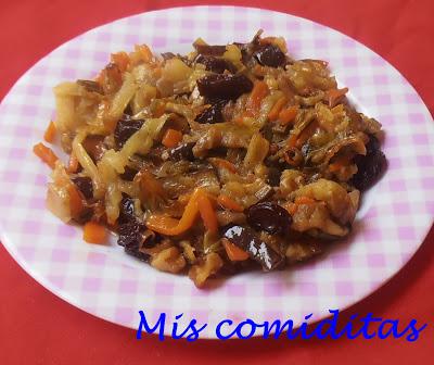 VERDURAS SALTEADAS AL CURRY CON PASAS Y NUECES