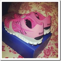 reebok pink shoes