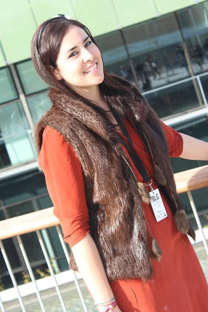 Look 080 Barcelona - Maroon Fur Vest