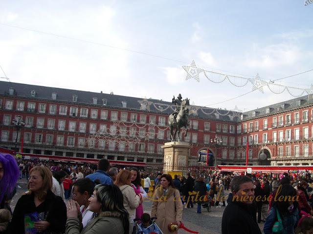 Madrid en tres plazas y algunas curiosidades