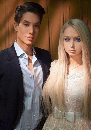 Barbie y Kent se encuentran en la vida real y no se gustan