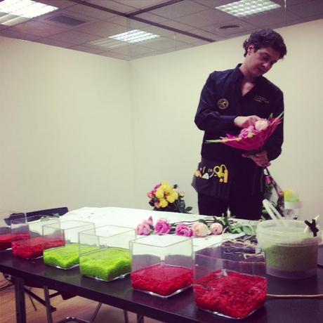 Gana un ramo y... díselo con flores