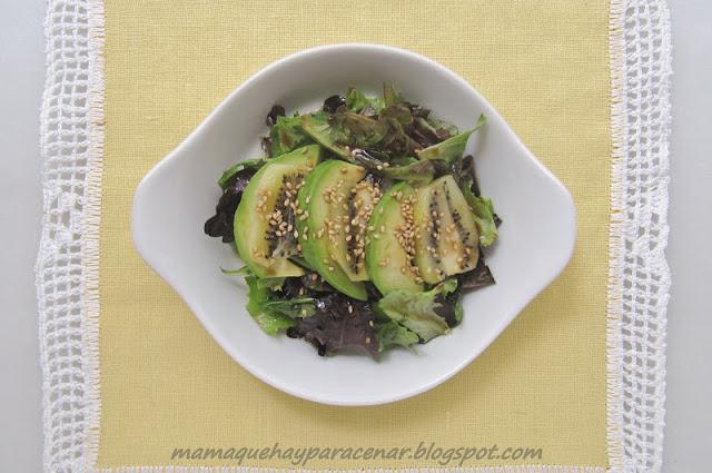 ENSALADA DE AGUACATE Y KIWI