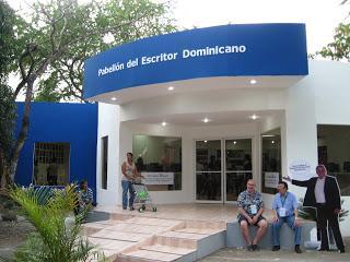 Un Grito de Mujer en la XV Feria Internacional de Libro Dominicana