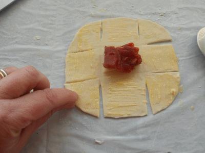 Paquetitos de hojaldre sin hojaldre (Guava Pastry)