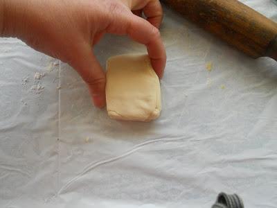 Paquetitos de hojaldre sin hojaldre (Guava Pastry)