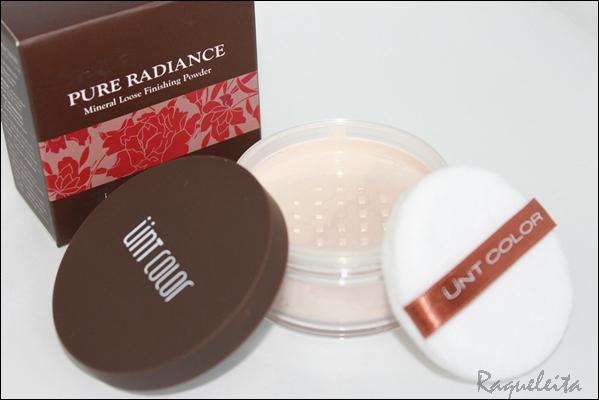 Los Polvos Minerales Pure Radiance iluminan tu rostro