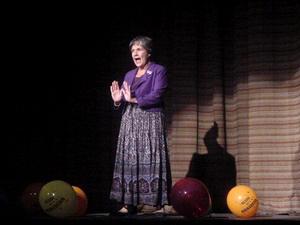 Jornada en homenaje a la narradora Mayra Navarro