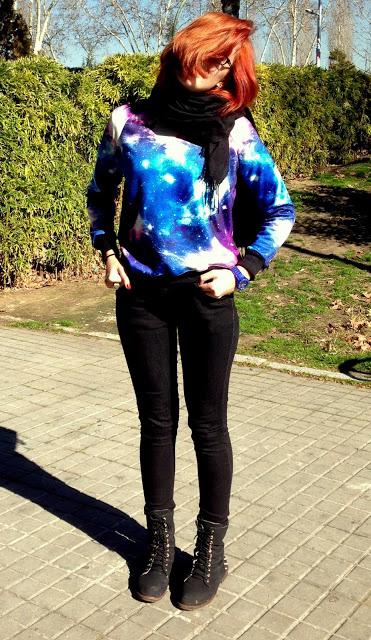 Galaxy outfit ♦
