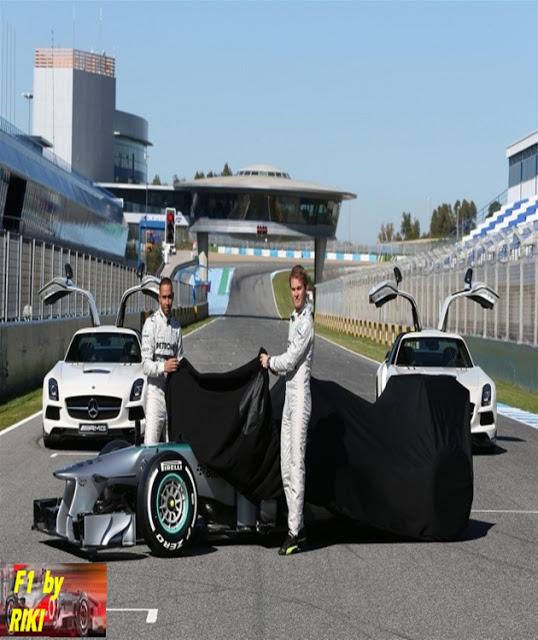 PRESENTACION DEL F1 W04 DE MERCEDES GP