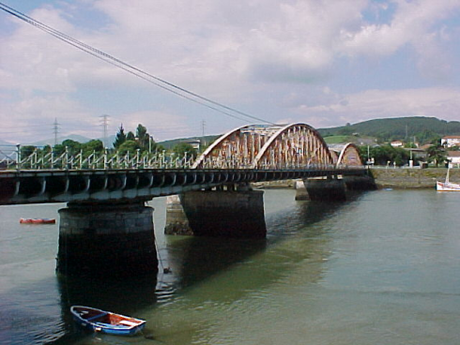 Colindres (Cantabria) Puente_viejo_colindres