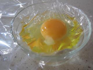 JUDIAS VERDES SALTEADAS CON JAMÓN Y HUEVO POCHÉ