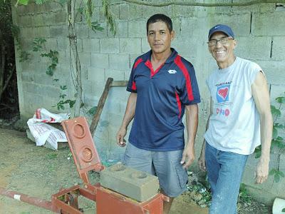 Llega a Margarita tecnología 100% nacional para fabricar “ecobloques”