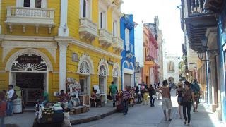 Cartagena (Colombia) - Disfrutando de un llamativo contraste