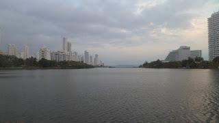 Cartagena (Colombia) - Disfrutando de un llamativo contraste
