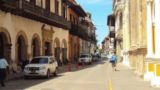 Cartagena (Colombia) - Disfrutando de un llamativo contraste