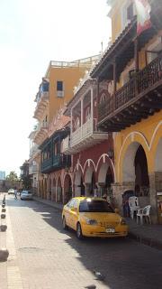 Cartagena (Colombia) - Disfrutando de un llamativo contraste