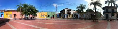 Cartagena (Colombia) - Disfrutando de un llamativo contraste