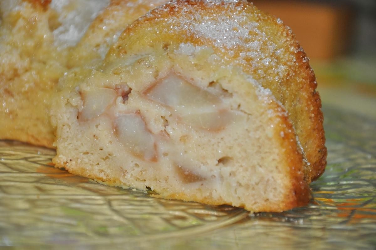 Bizcocho De Vino Blanco Y Peras