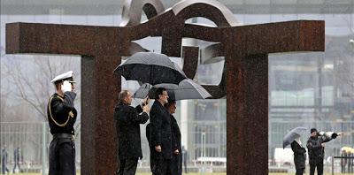 En Berlín, recibieron a Rajoy al grito de 'Korrupt'